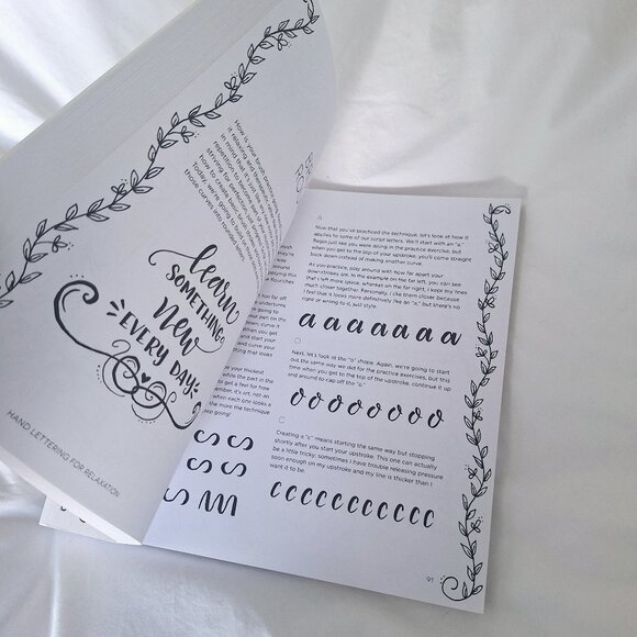 Hand Lettering for Relaxation, by Amy Latta (BOOK) - Picture 3 of 4